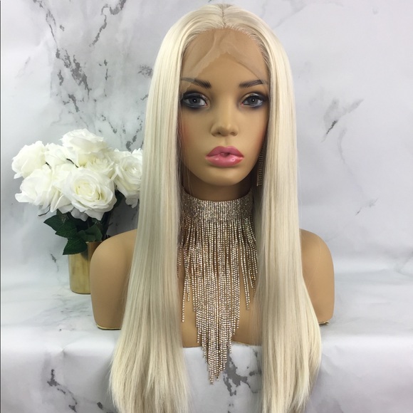 * SOLD OUT* Platinum Plush | Lace Front Wig - Picture 2 of 8